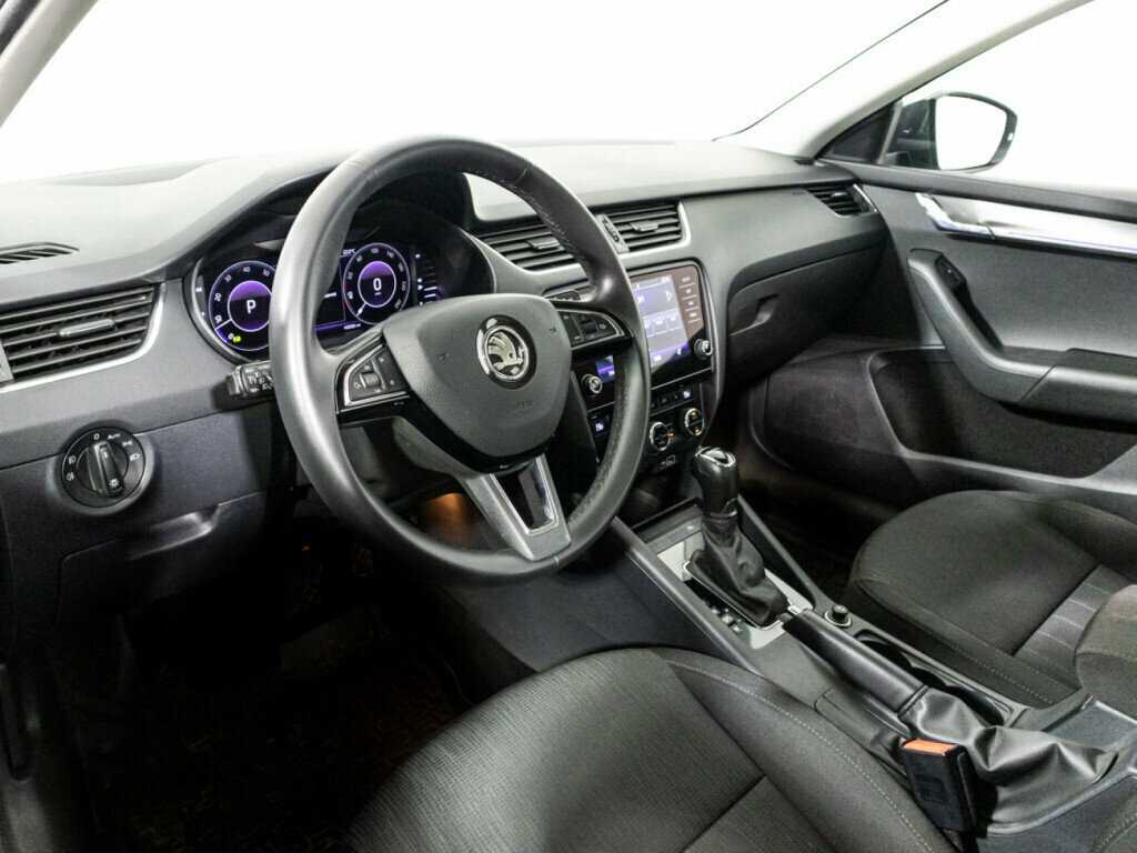 Купить Skoda Octavia с пробегом. Фото: #10