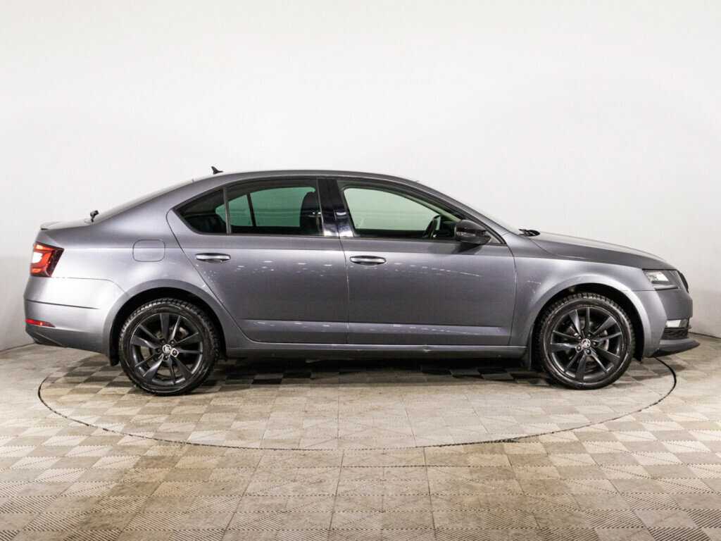 Купить Skoda Octavia с пробегом. Фото: #3