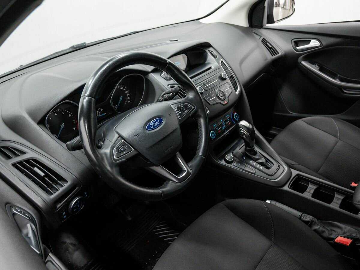 Купить Ford Focus с пробегом. Фото: #12
