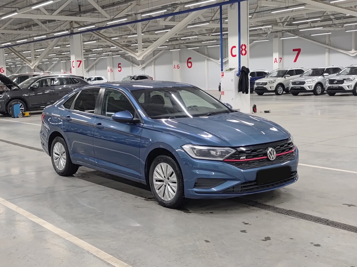 Купить Volkswagen Jetta с пробегом. Фото: #2