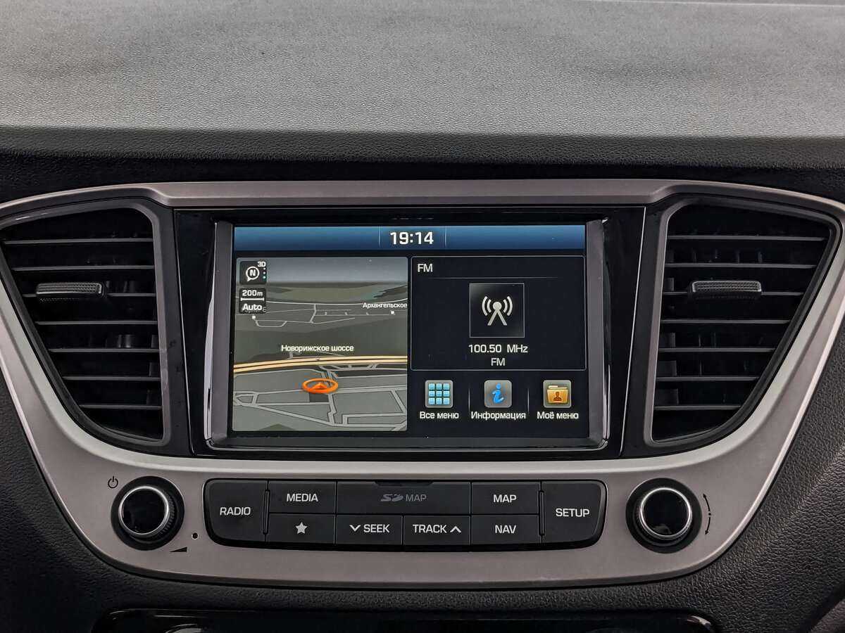 Купить Hyundai Solaris с пробегом. Фото: #12