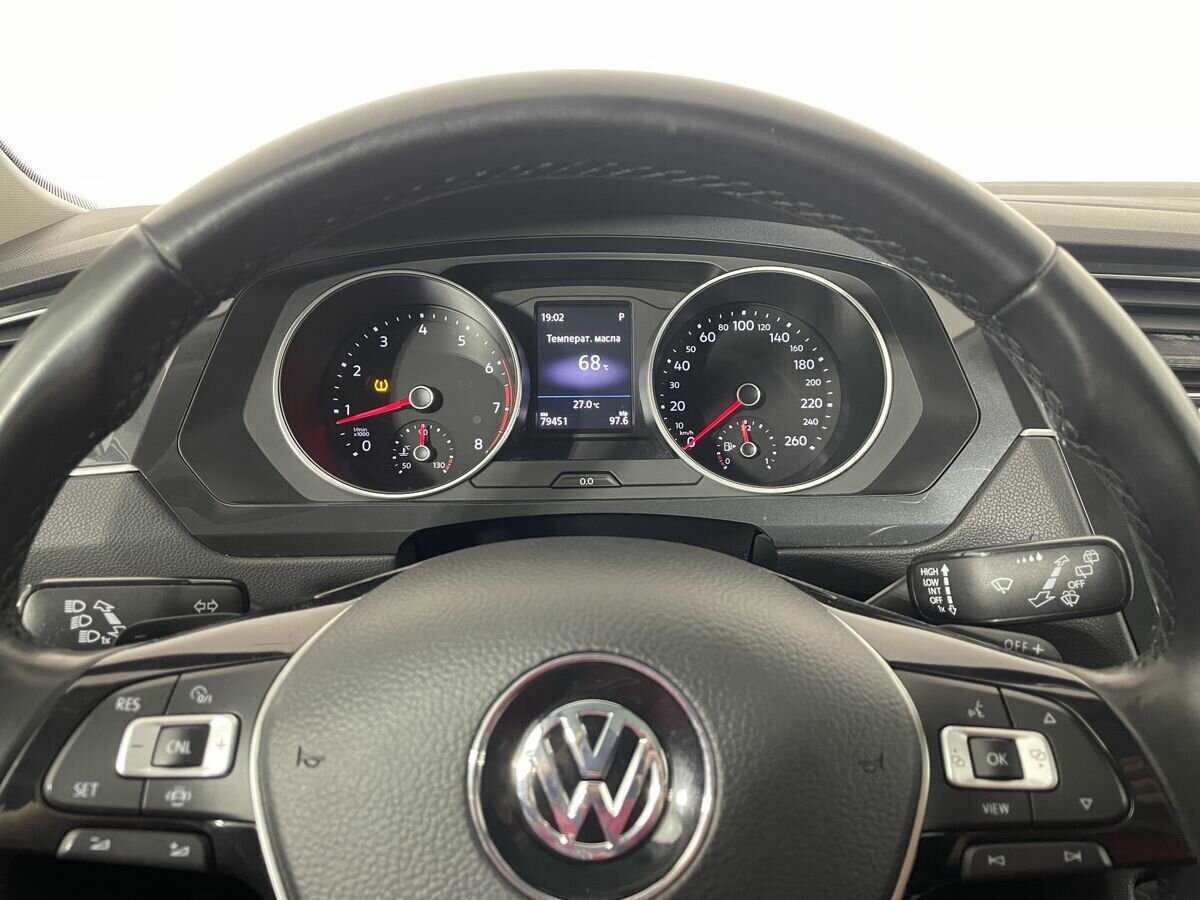 Купить Volkswagen Tiguan с пробегом. Фото: #10