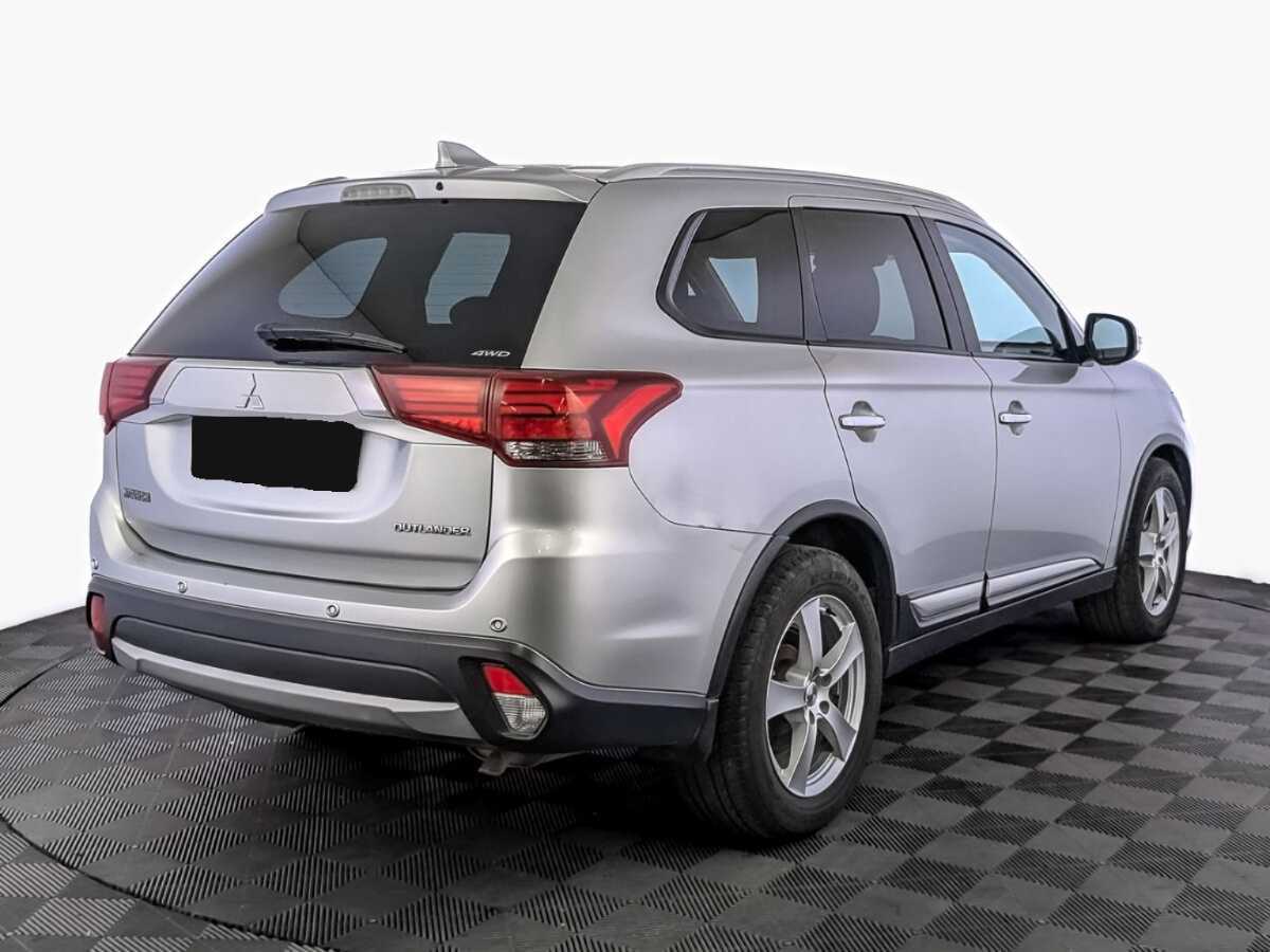Купить Mitsubishi Outlander с пробегом. Фото: #4