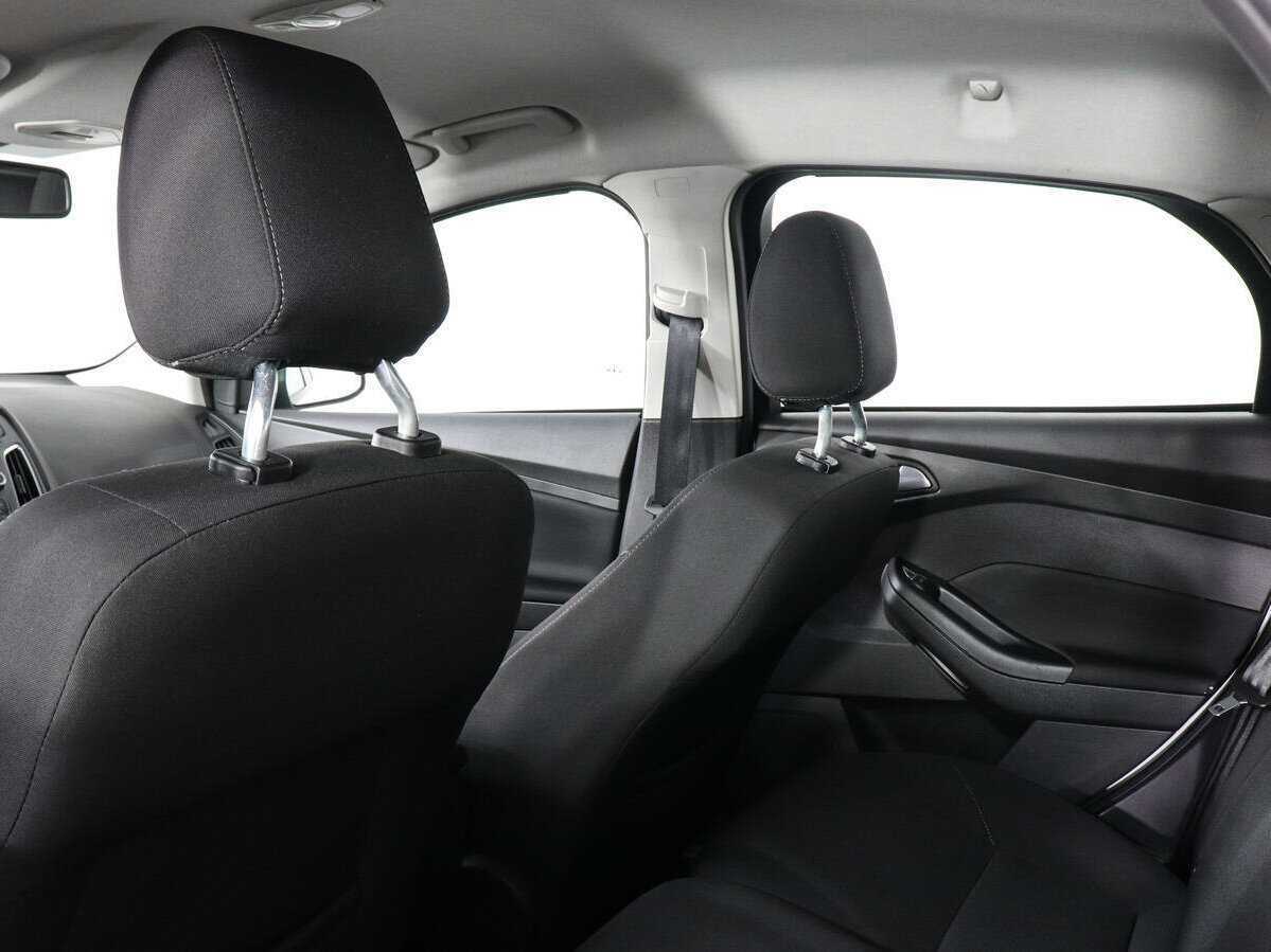 Купить Ford Focus с пробегом. Фото: #11