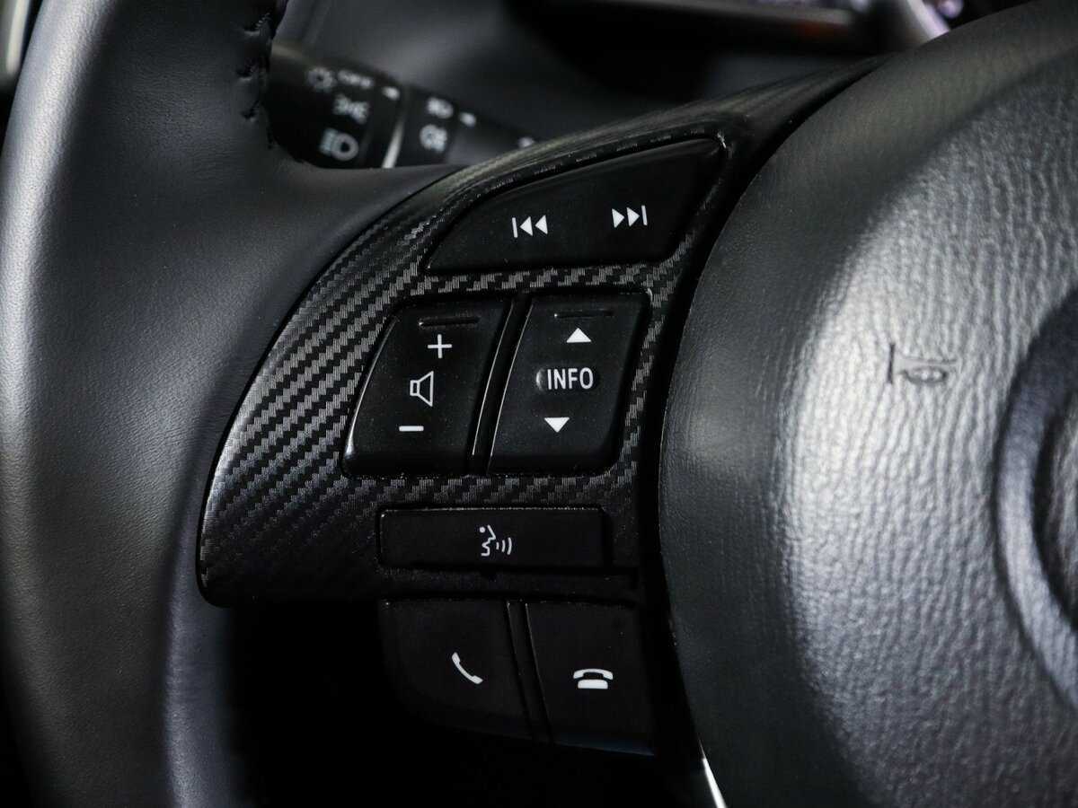 Купить Mazda 3 с пробегом. Фото: #18