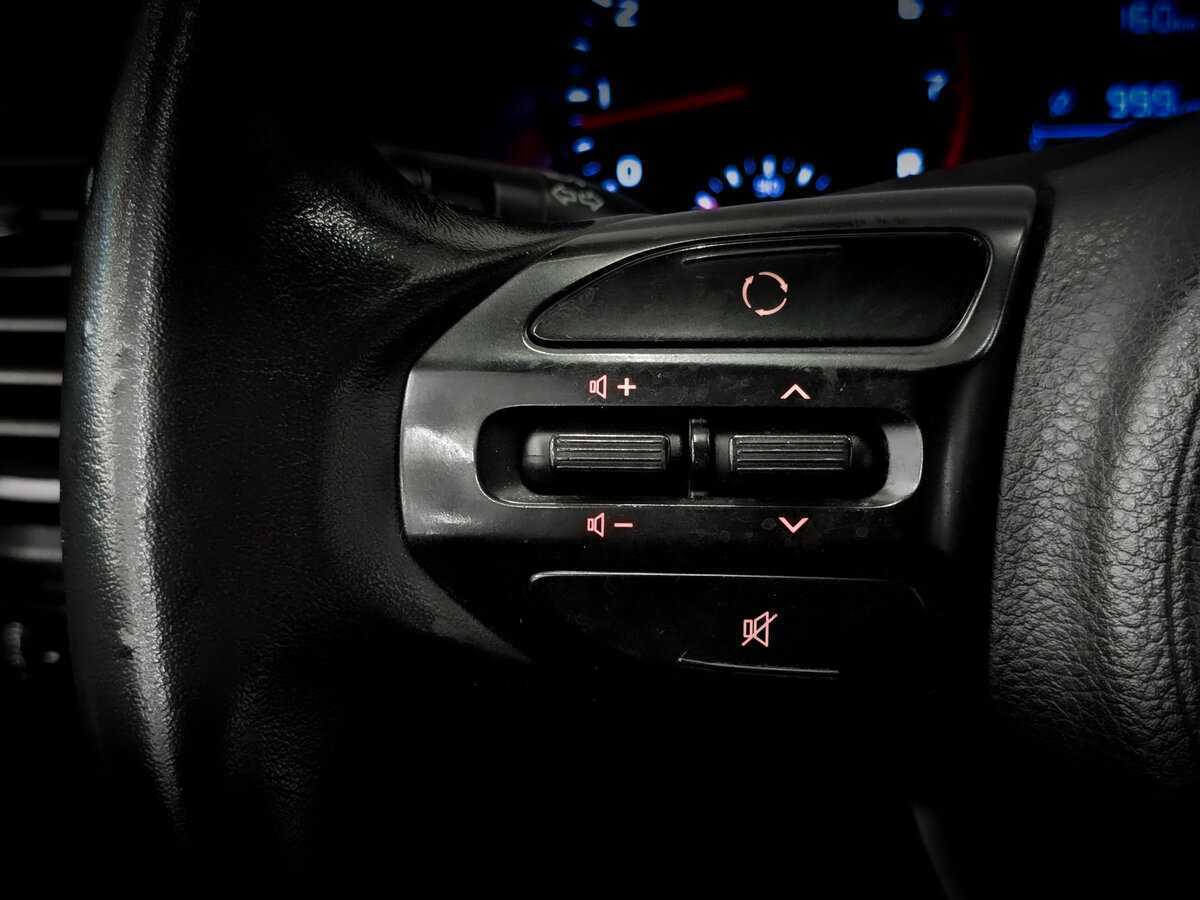 Купить Kia Rio с пробегом. Фото: #24