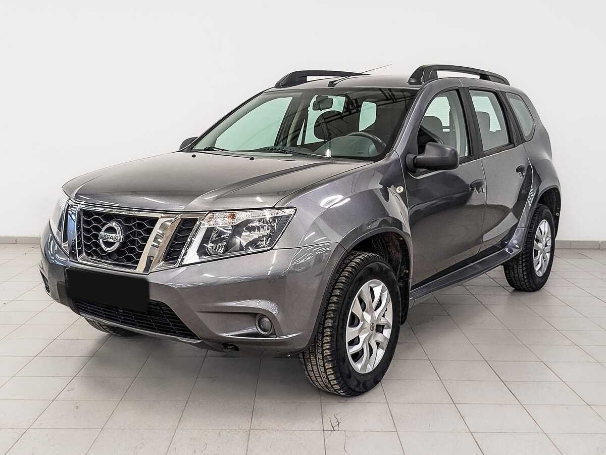 Купить Nissan Terrano с пробегом. Посмотреть фото