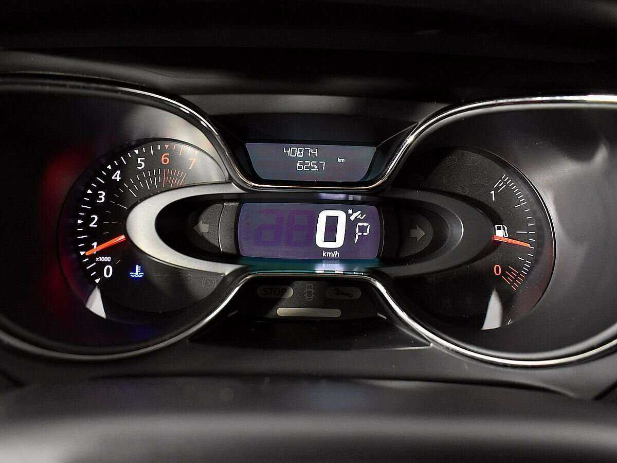 Купить Renault Kaptur с пробегом. Фото: #11
