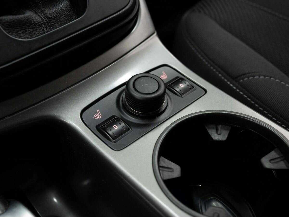 Купить Ford Kuga с пробегом. Фото: #23