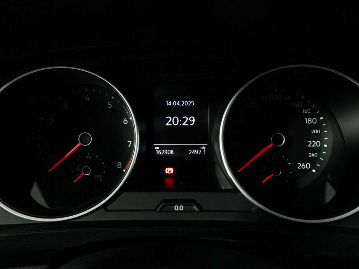 Купить Volkswagen Tiguan с пробегом. Фото: #11