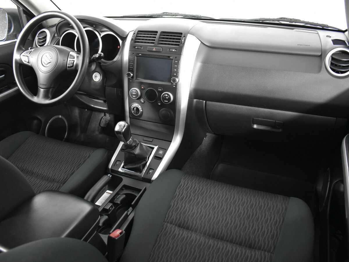 Купить Suzuki Grand Vitara с пробегом. Фото: #8