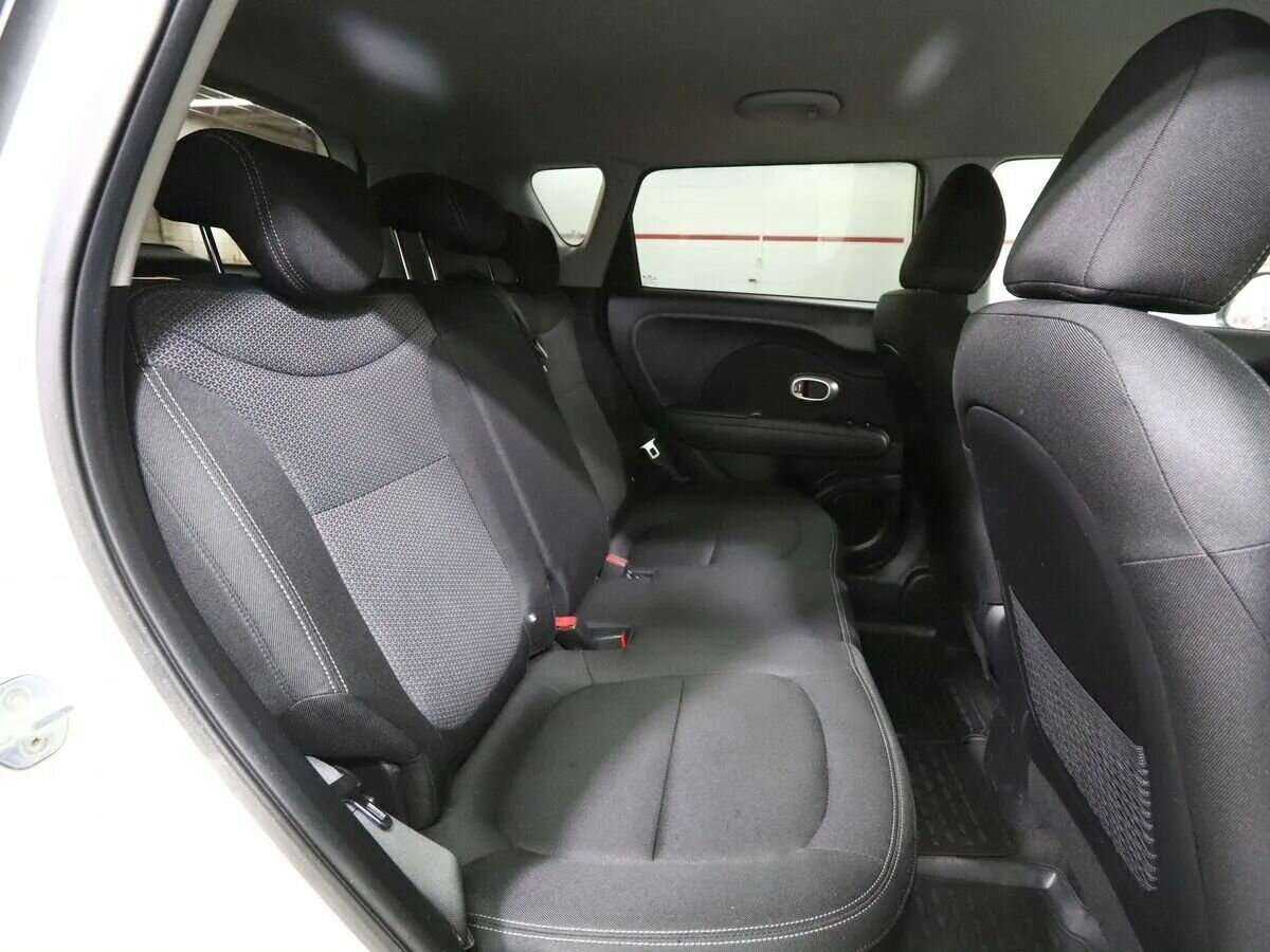 Купить Kia Soul с пробегом. Фото: #16