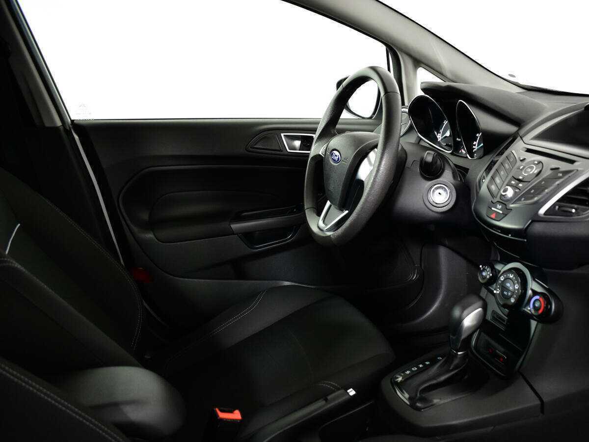 Купить Ford Fiesta с пробегом. Фото: #8