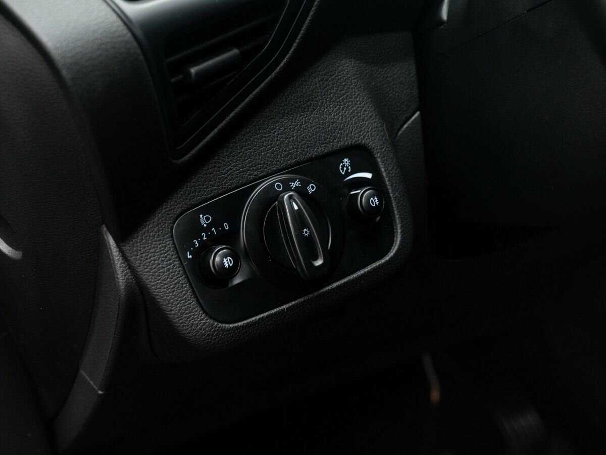 Купить Ford Kuga с пробегом. Фото: #16