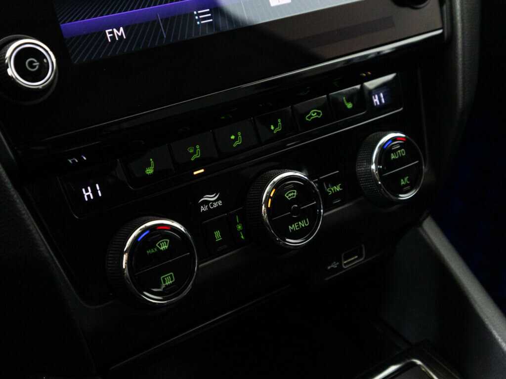 Купить Skoda Octavia с пробегом. Фото: #14