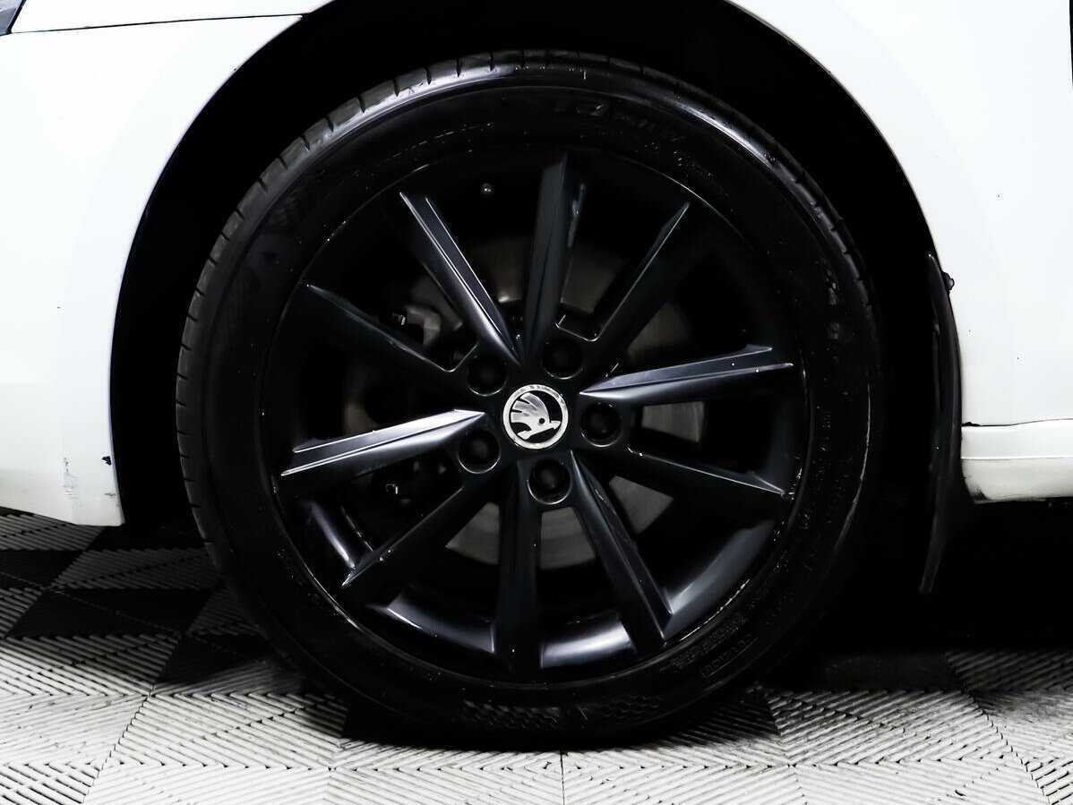 Купить Skoda Octavia с пробегом. Фото: #13