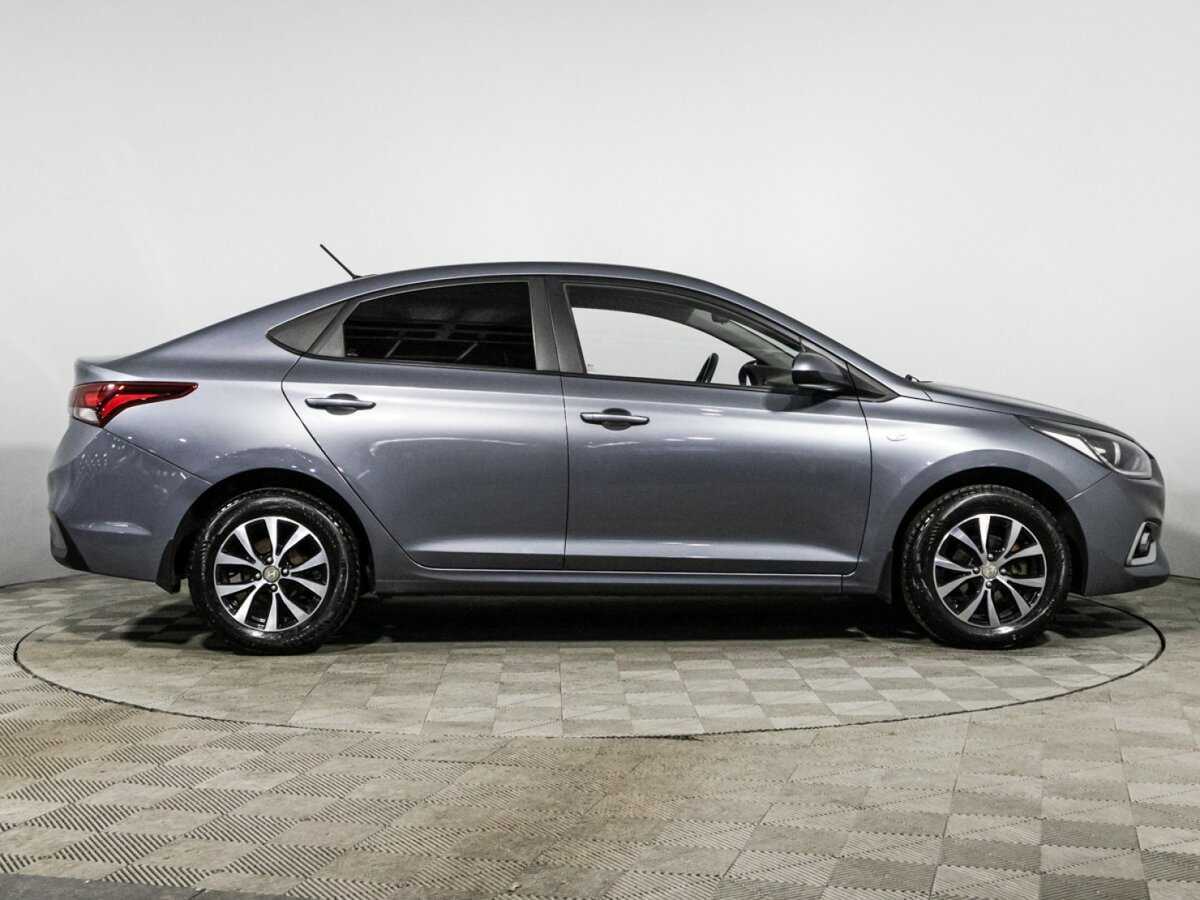 Купить Hyundai Solaris с пробегом. Фото: #3
