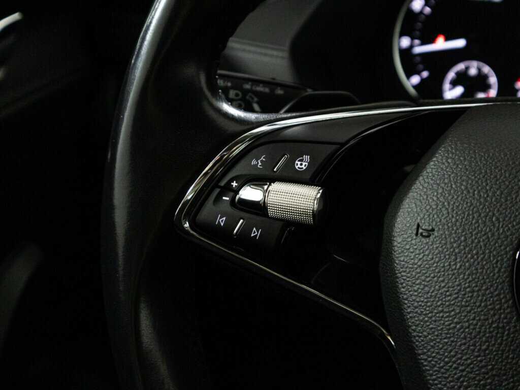Купить Skoda Octavia с пробегом. Фото: #19