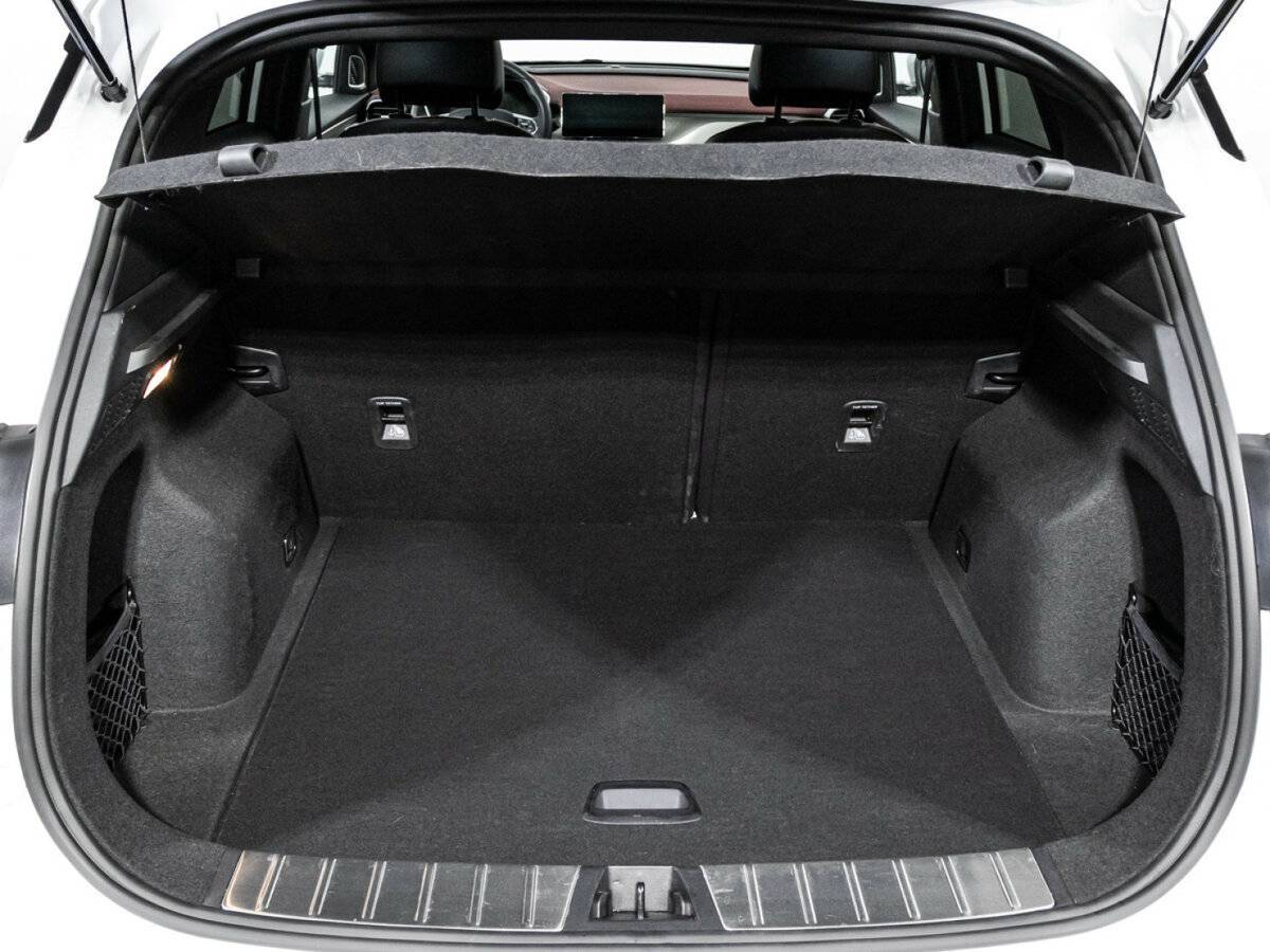 Купить Geely Coolray с пробегом. Фото: #13