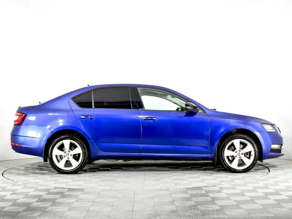 Купить Skoda Octavia с пробегом. Фото: #3