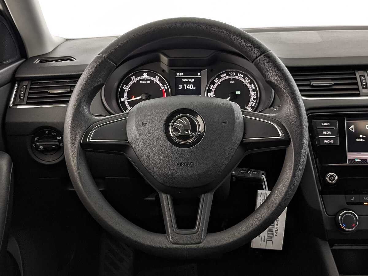 Купить Skoda Octavia с пробегом. Фото: #17