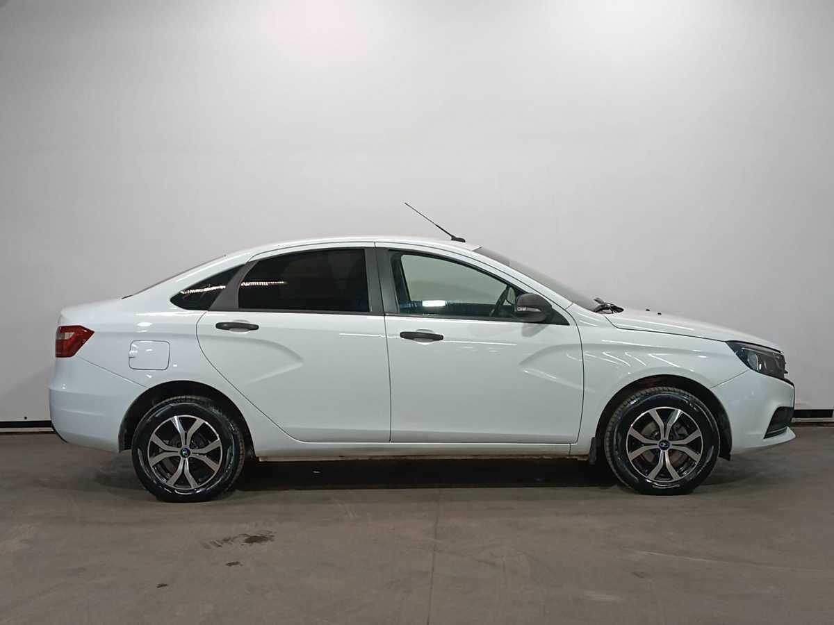 Купить Lada (ВАЗ) Vesta с пробегом. Фото: #3