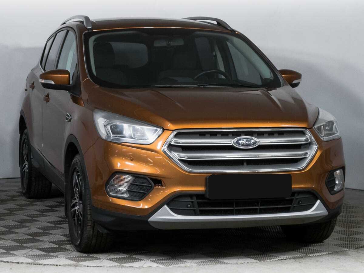 Купить Ford Kuga с пробегом. Фото: #2