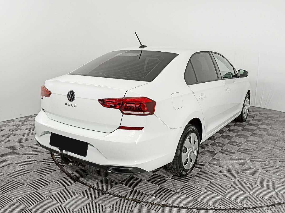 Купить Volkswagen Polo с пробегом. Фото: #4