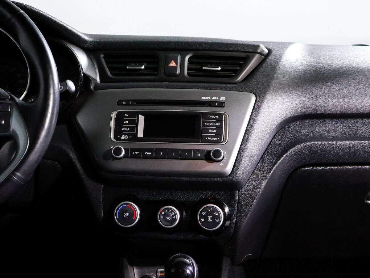 Купить Kia Rio с пробегом. Фото: #10