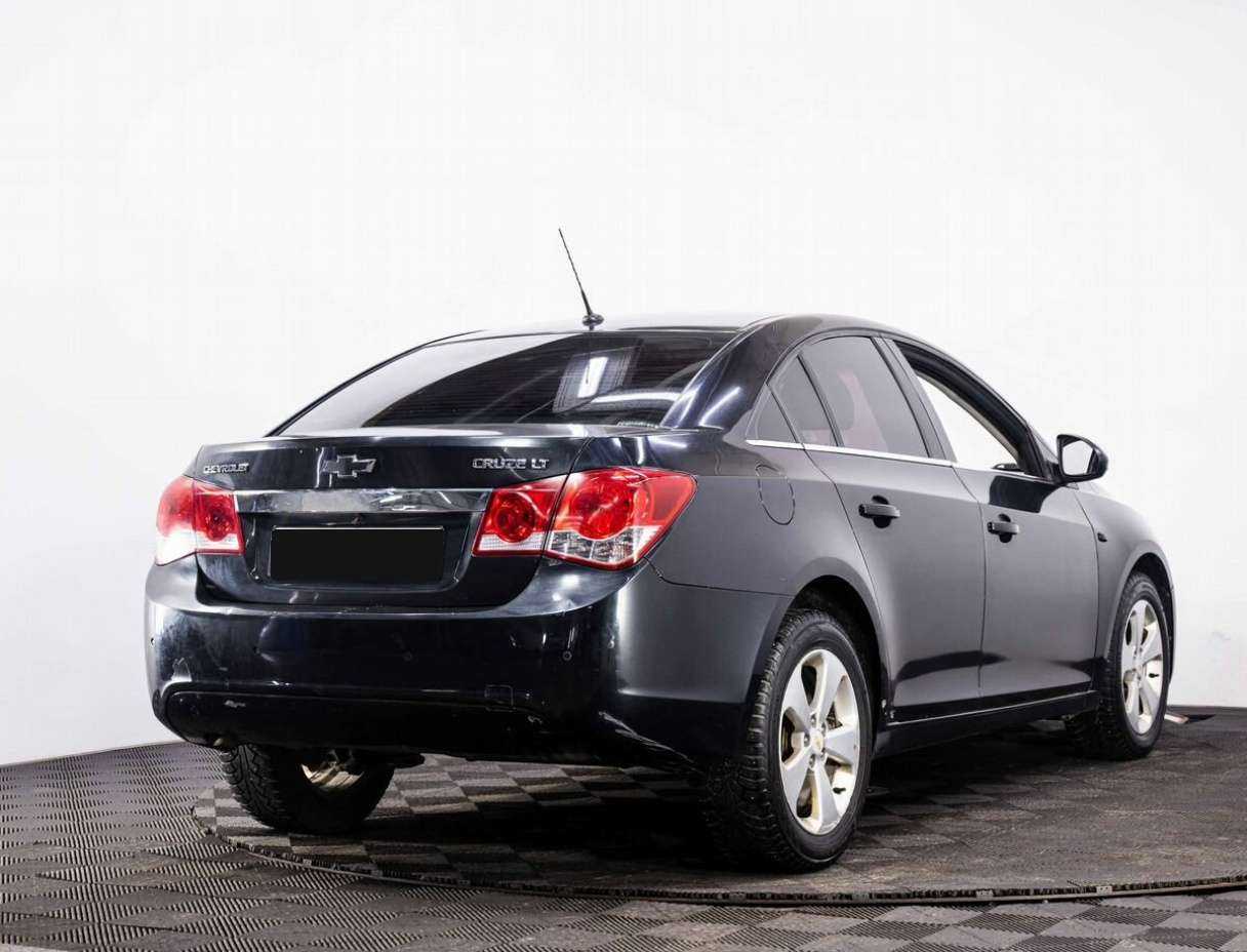 Купить Chevrolet Cruze с пробегом. Фото: #5
