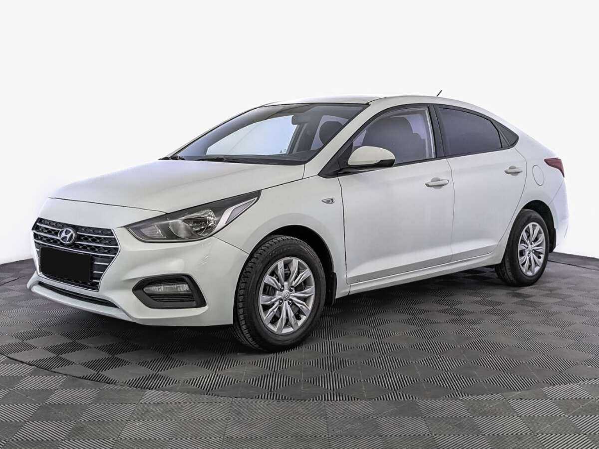 Купить Hyundai Solaris с пробегом. Посмотреть фото