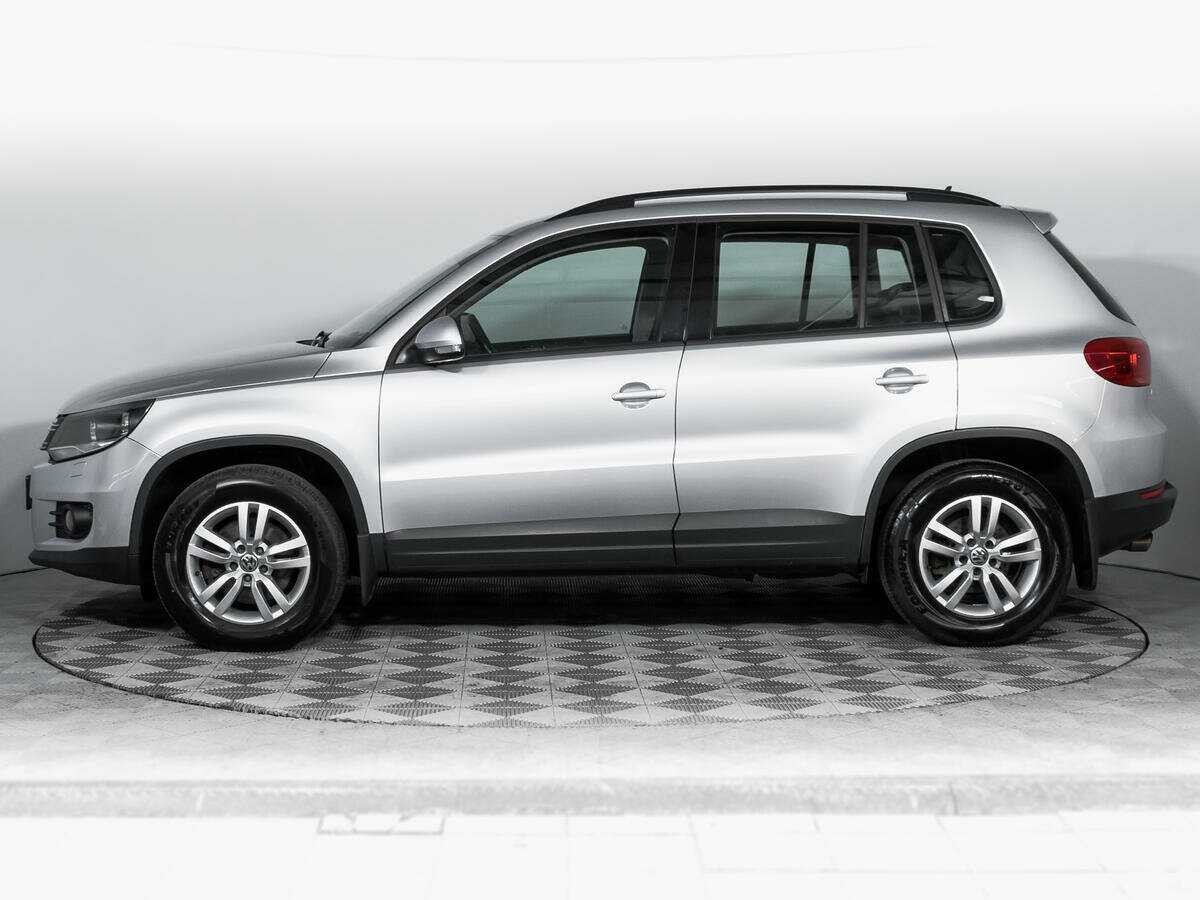 Купить Volkswagen Tiguan с пробегом. Фото: #4