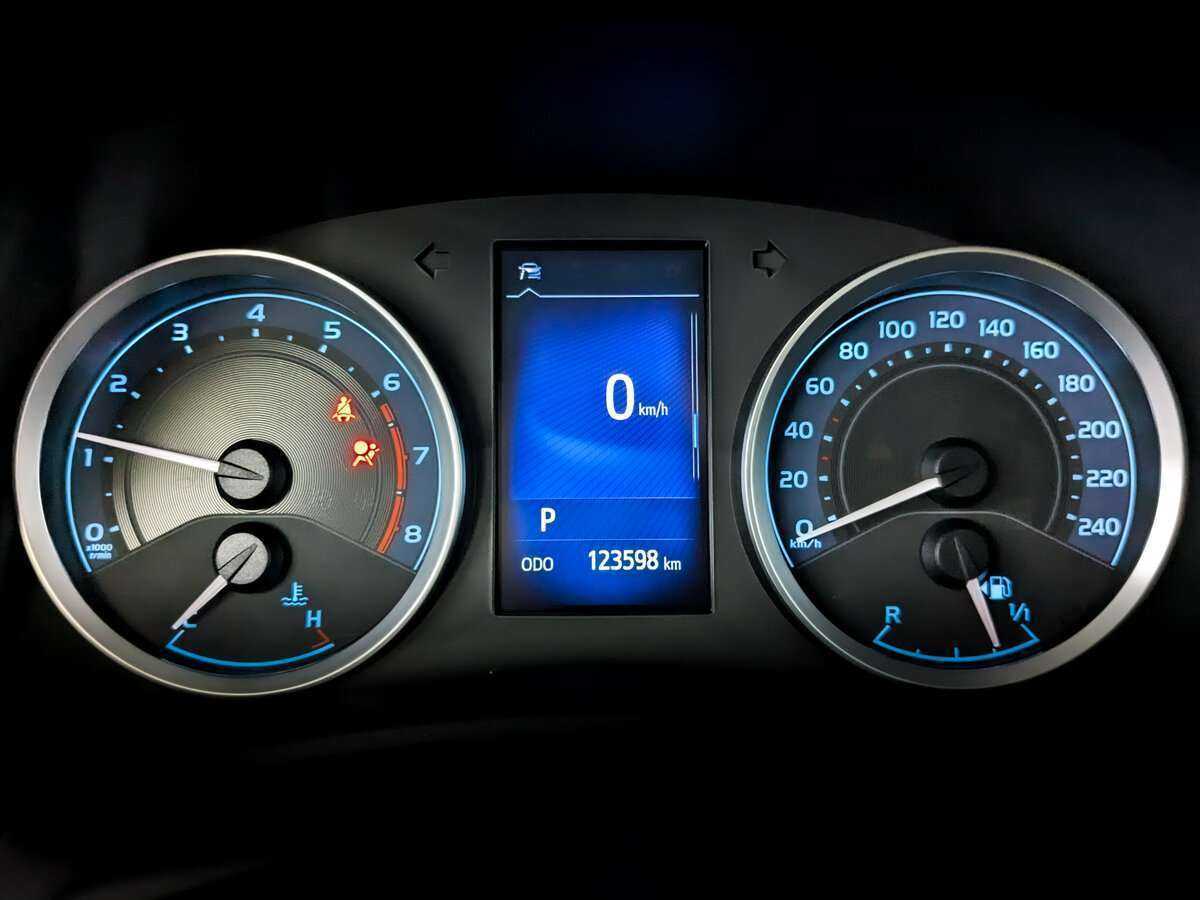 Купить Toyota Corolla с пробегом. Фото: #11