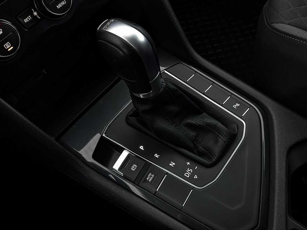 Купить Volkswagen Tiguan с пробегом. Фото: #24