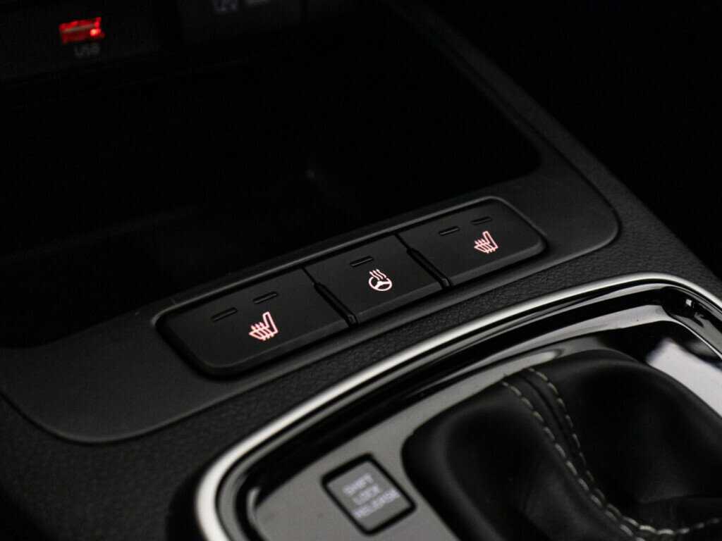 Купить Kia Rio с пробегом. Фото: #18