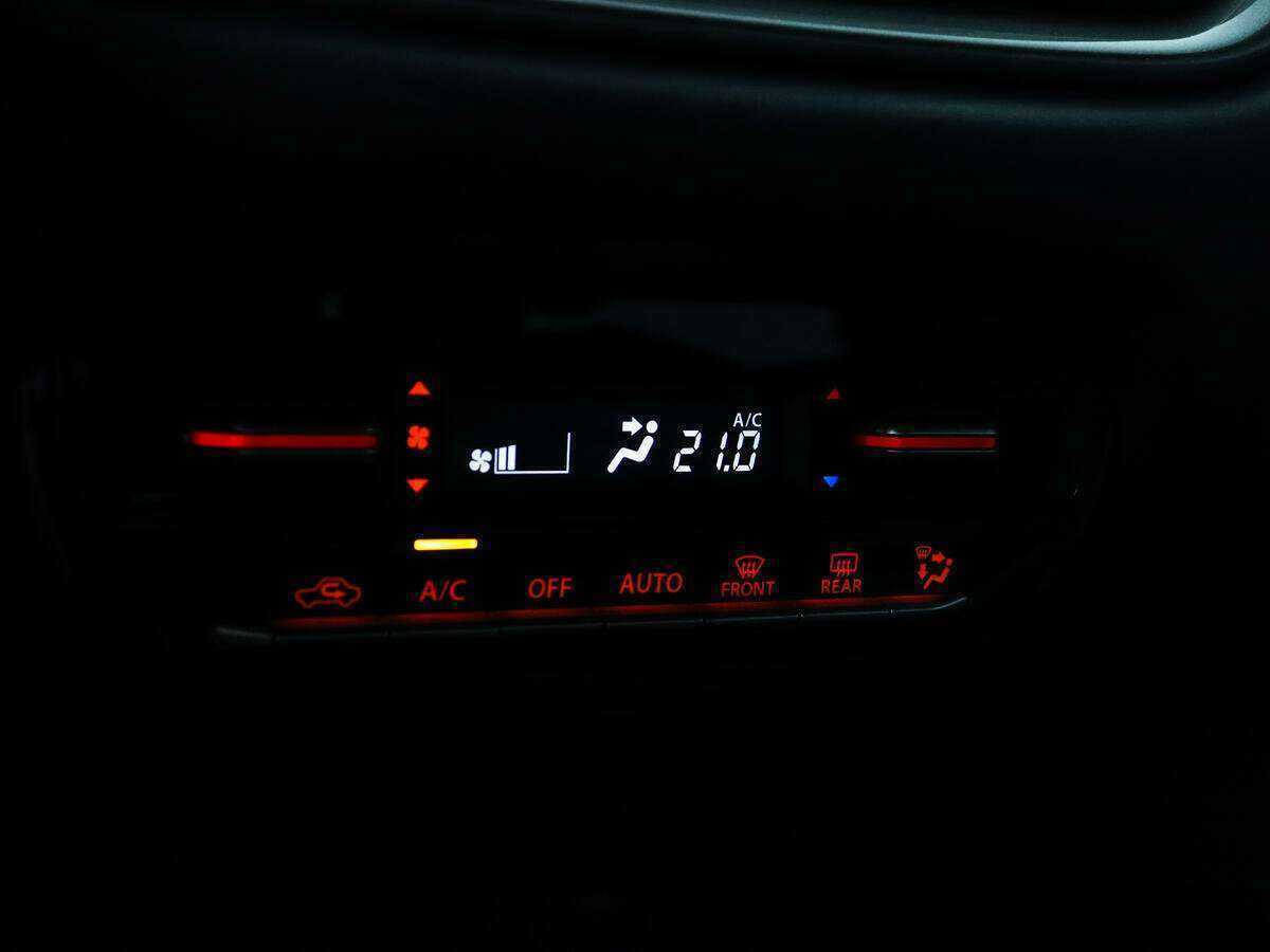 Купить Suzuki Baleno с пробегом. Фото: #15