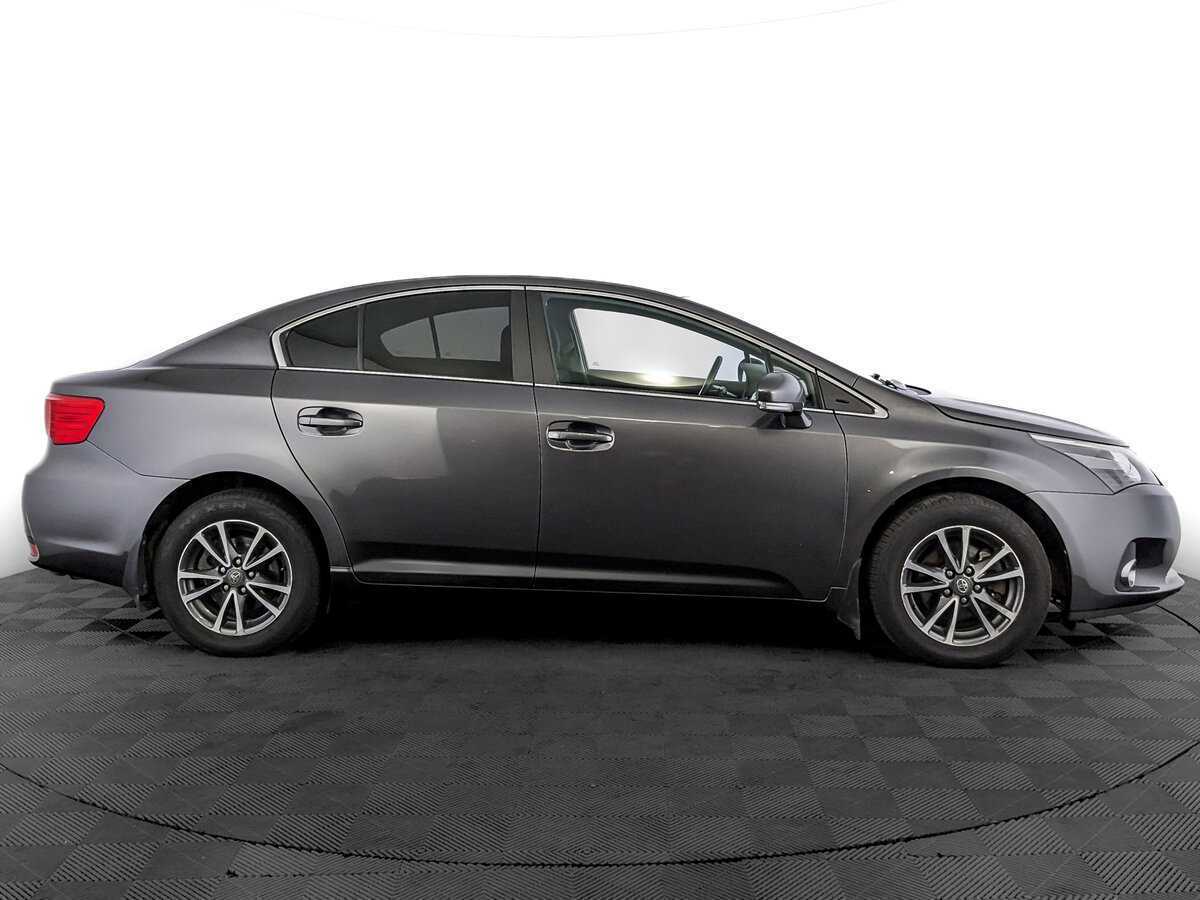 Купить Toyota Avensis с пробегом. Фото: #3