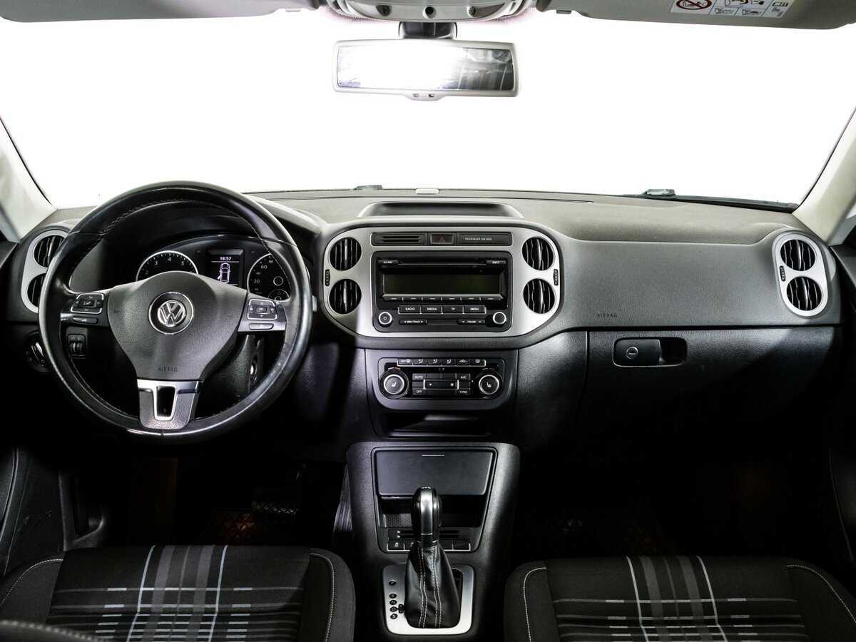 Купить Volkswagen Tiguan с пробегом. Фото: #7