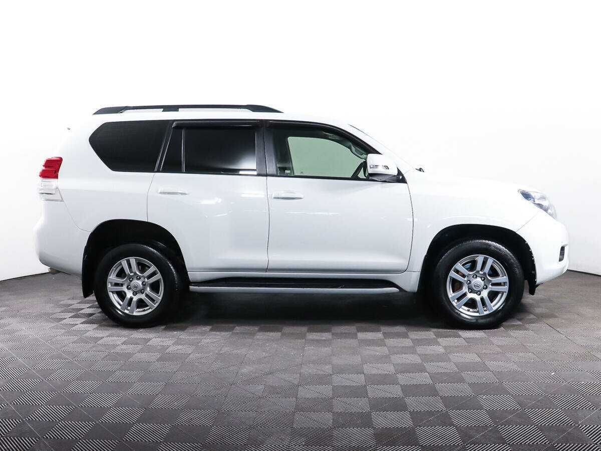 Купить Toyota Land Cruiser Prado с пробегом. Фото: #3