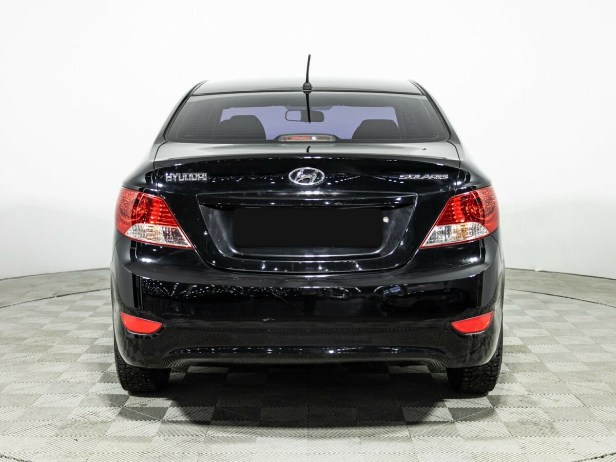 Купить Hyundai Solaris с пробегом. Фото: #5