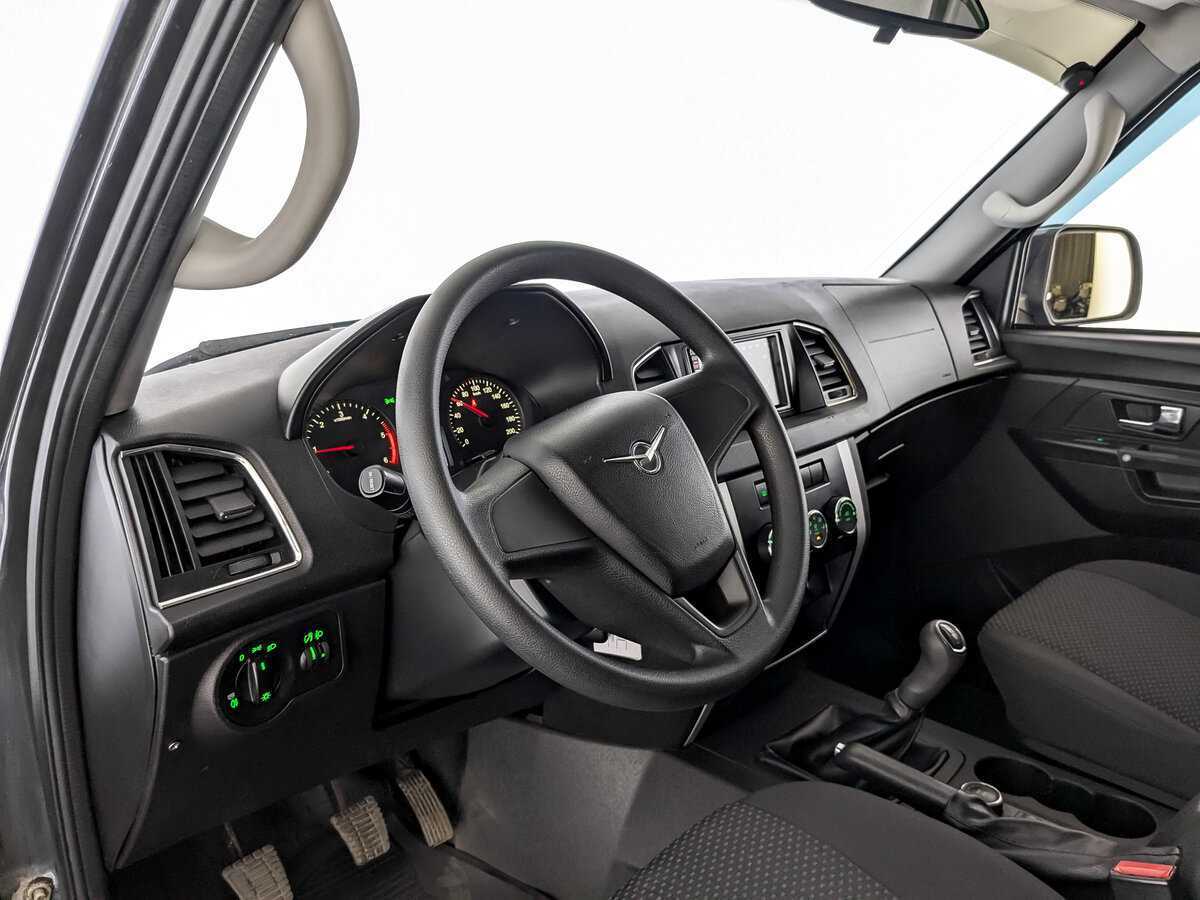 Купить УАЗ Patriot с пробегом. Фото: #14