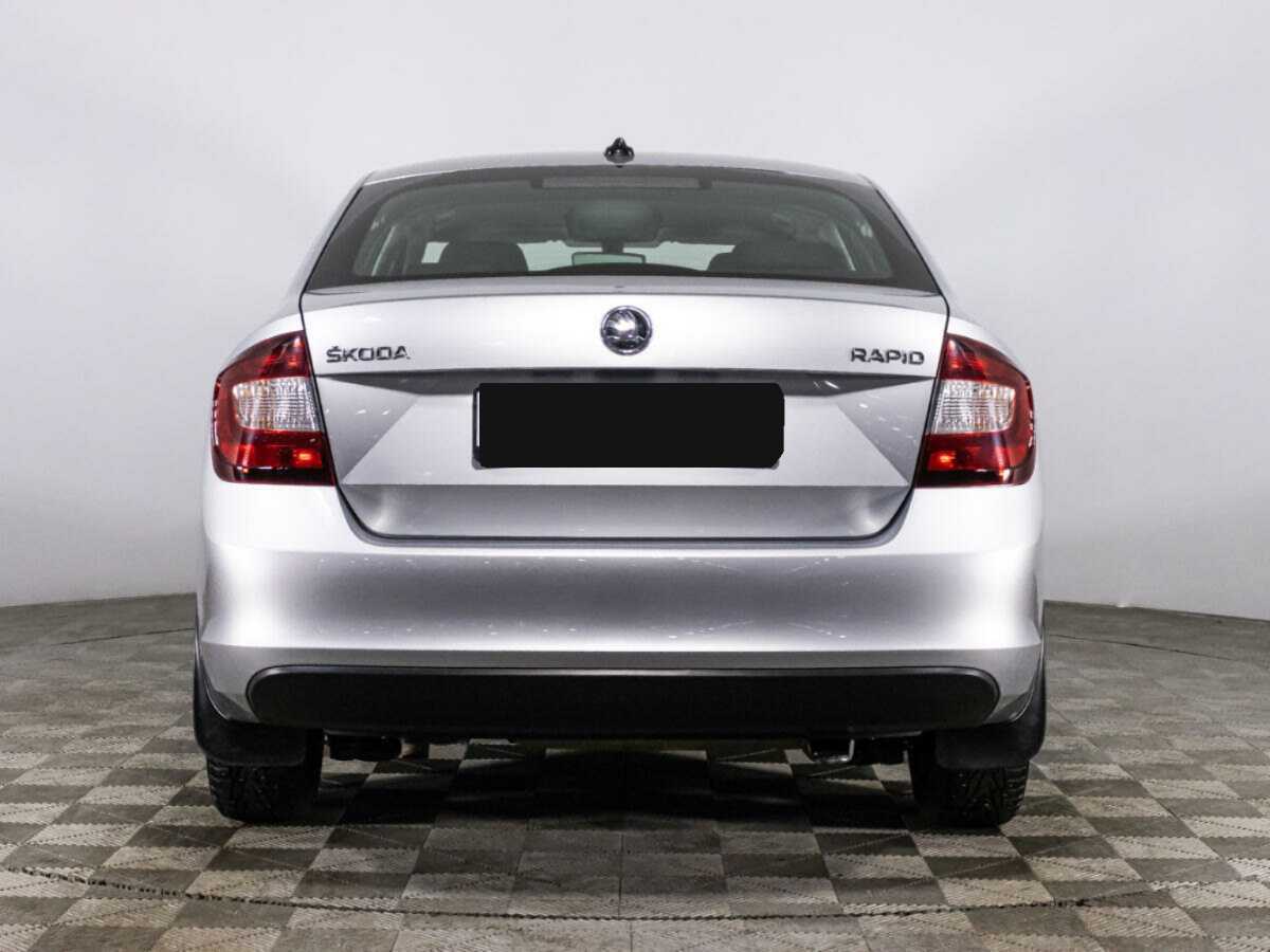 Купить Skoda Rapid с пробегом. Фото: #5