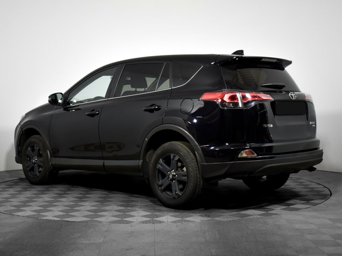 Купить Toyota RAV4 с пробегом. Фото: #6