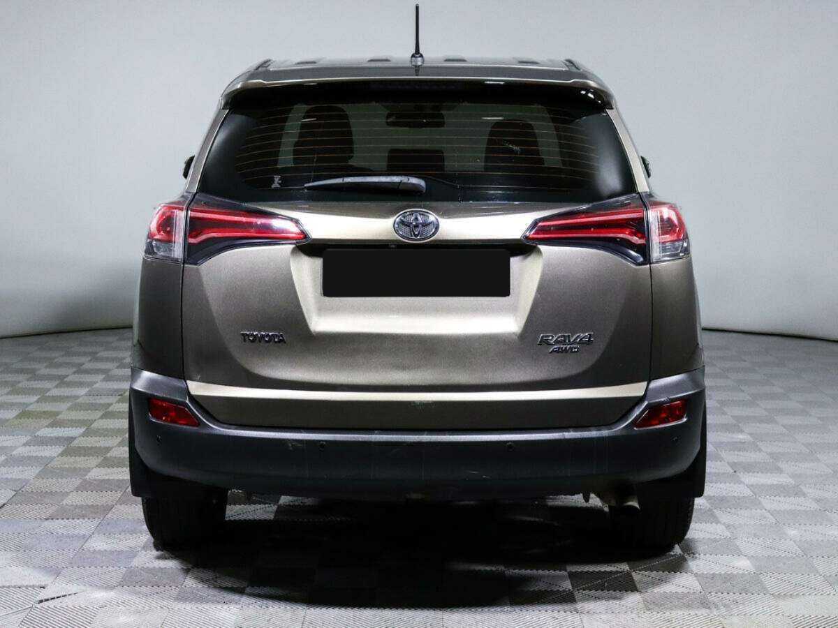 Купить Toyota RAV4 с пробегом. Фото: #4