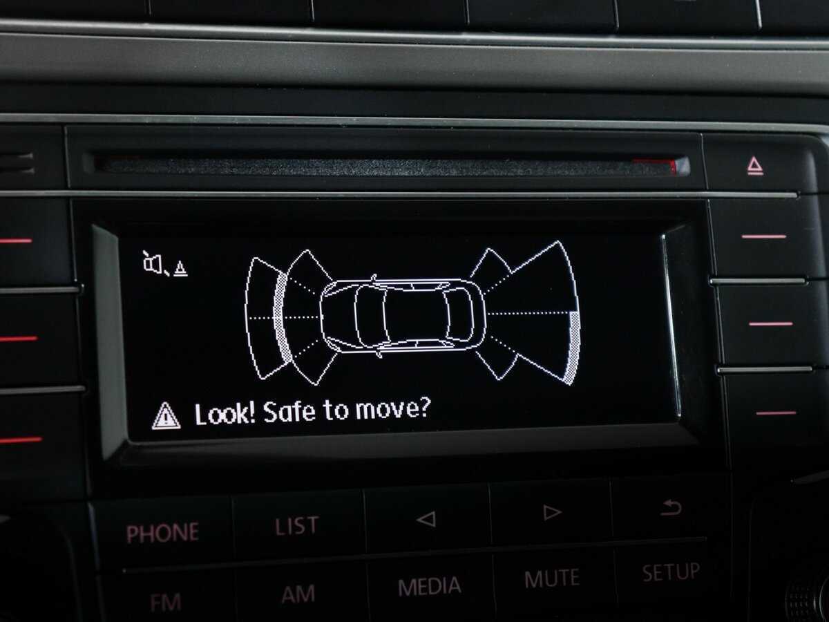 Купить Volkswagen Polo с пробегом. Фото: #16