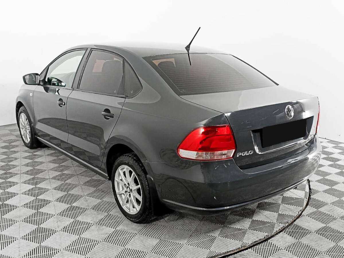 Купить Volkswagen Polo с пробегом. Фото: #5
