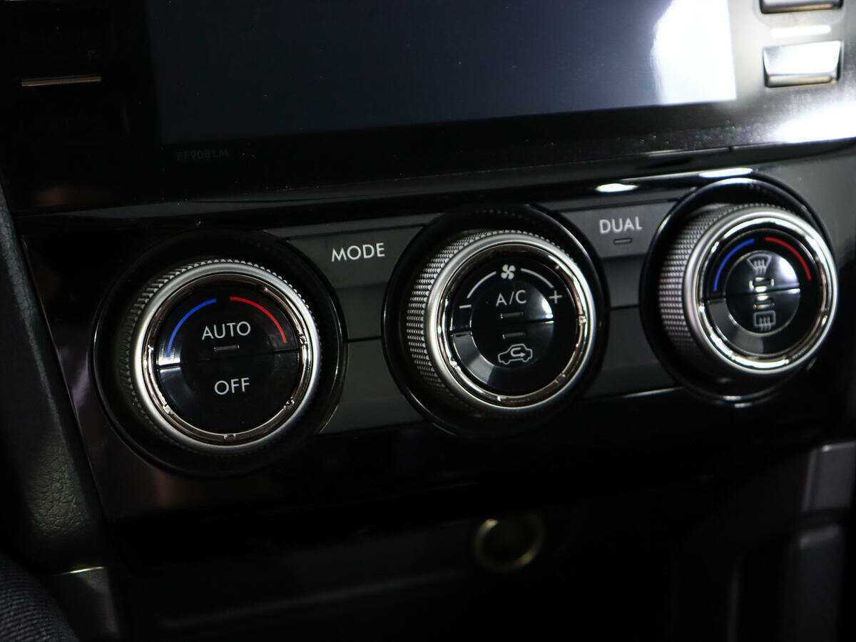 Купить Subaru Forester с пробегом. Фото: #21