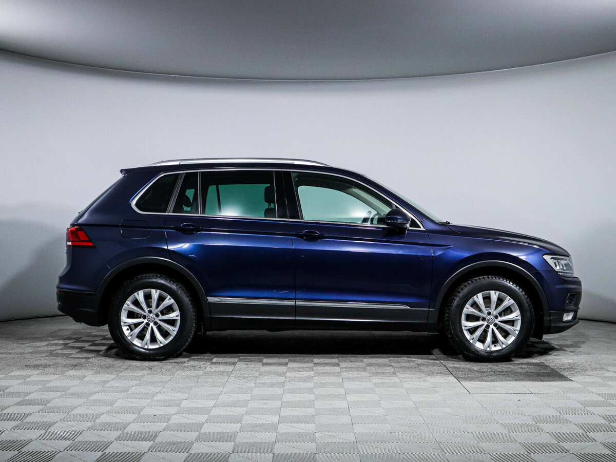 Купить Volkswagen Tiguan с пробегом. Фото: #3
