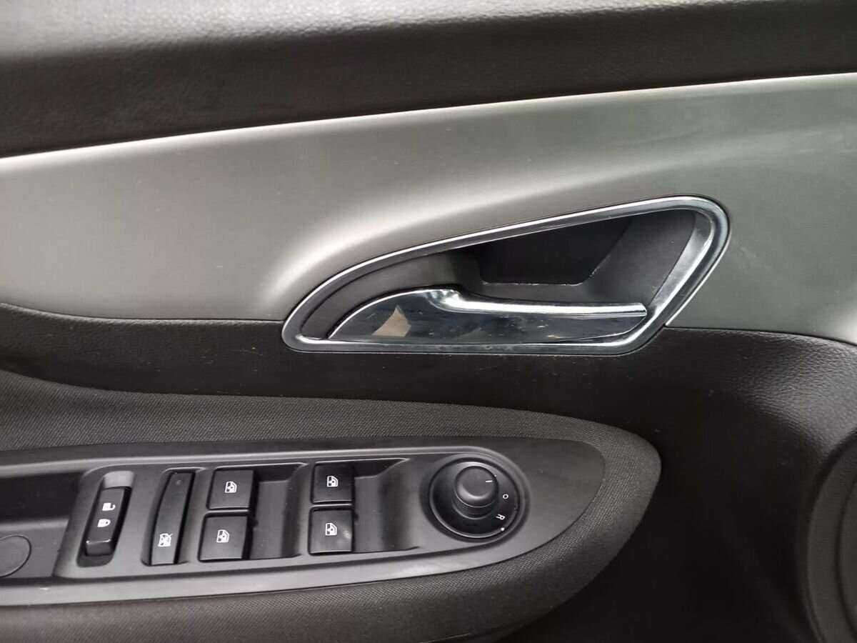 Купить Opel Mokka с пробегом. Фото: #14