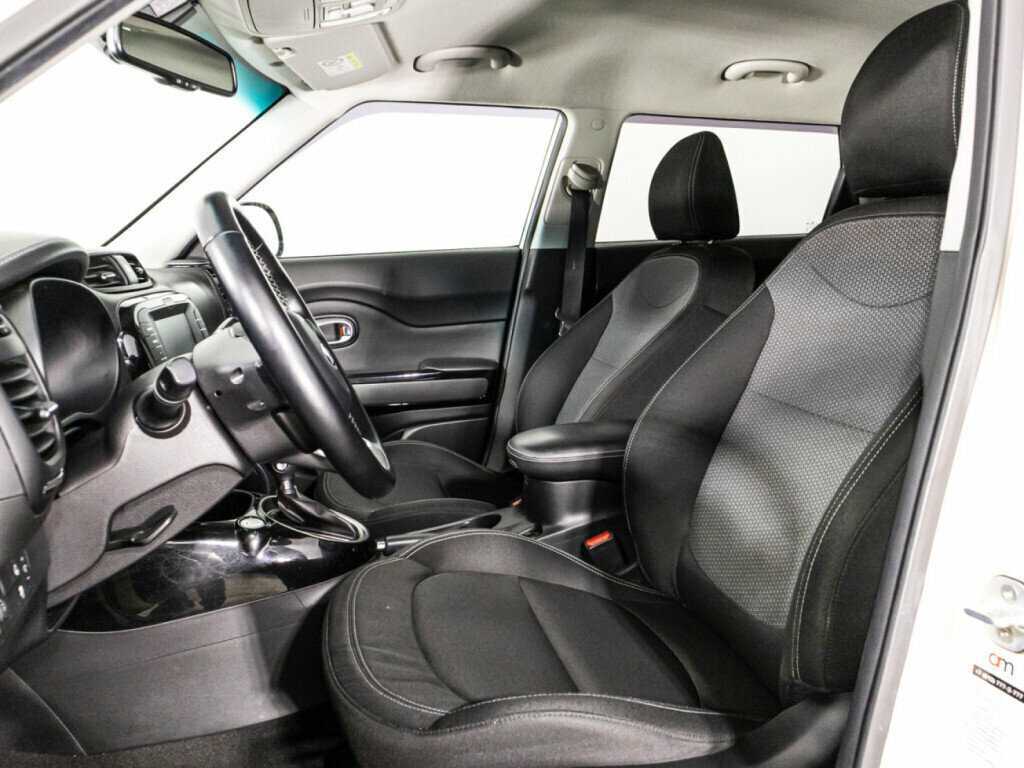 Купить Kia Soul с пробегом. Фото: #15